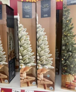 chrismas trees​ pallets